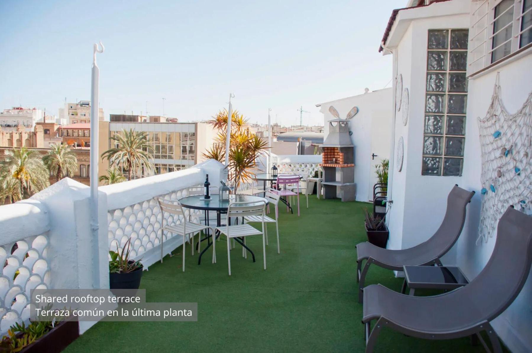 Valencia Apartamentos Goya Exterior foto